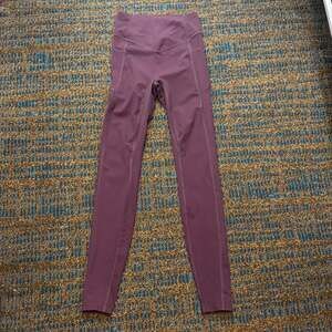 Halara UltraSculpt High Waisted Butt Lifting , Pocket Training Leggings  XS